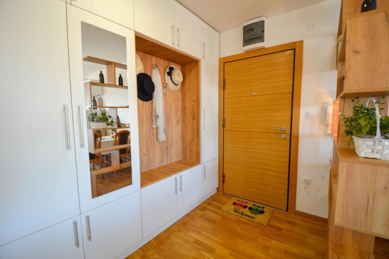 Shine24 - Spacious And Bright Apartment - New ノヴィ・サド エクステリア 写真